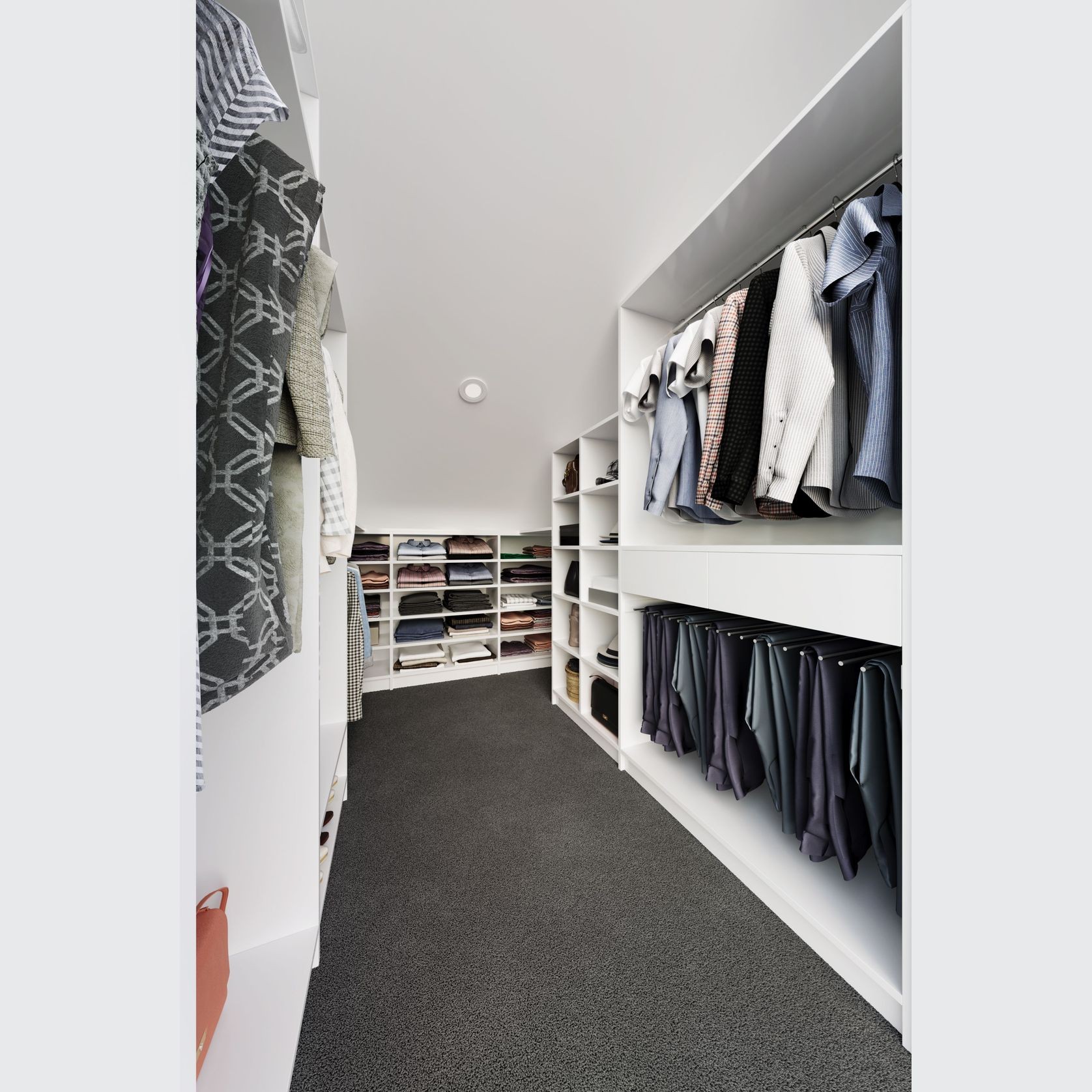 Custom Walk In Wardrobe gallery detail image