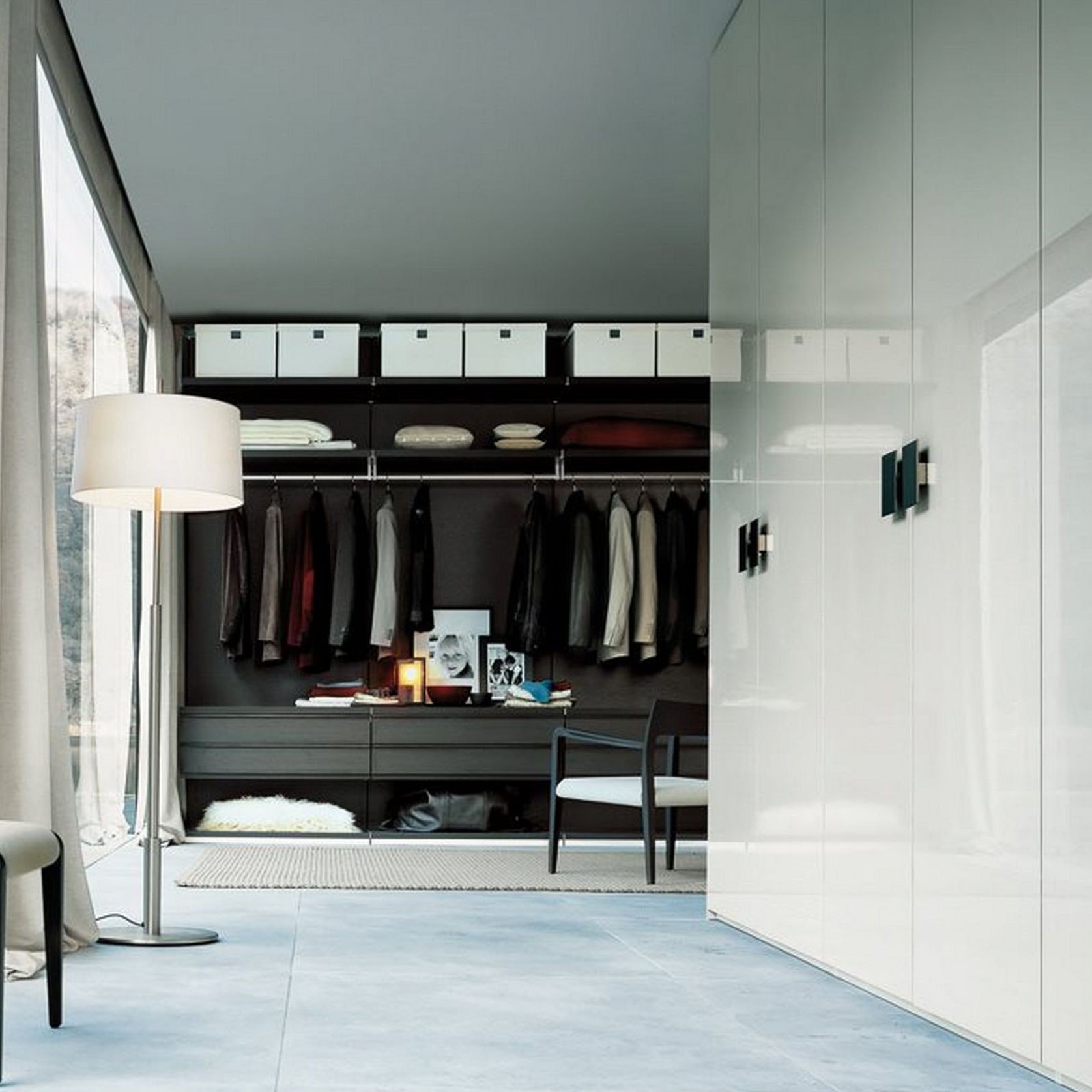 New Entry Wardrobe gallery detail image