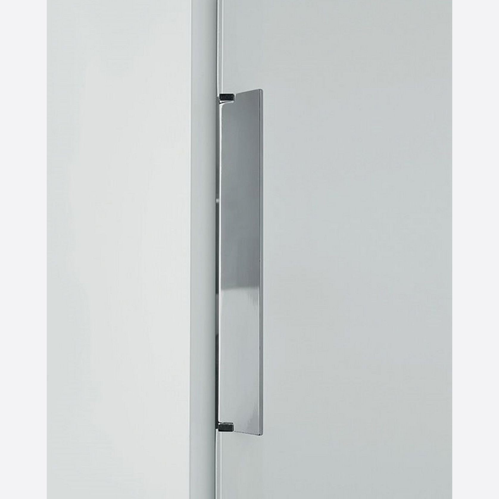 New Entry Wardrobe gallery detail image