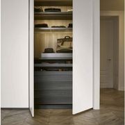 New Entry Wardrobe gallery detail image