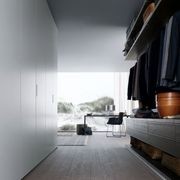 Ubik Walk-In Closet gallery detail image