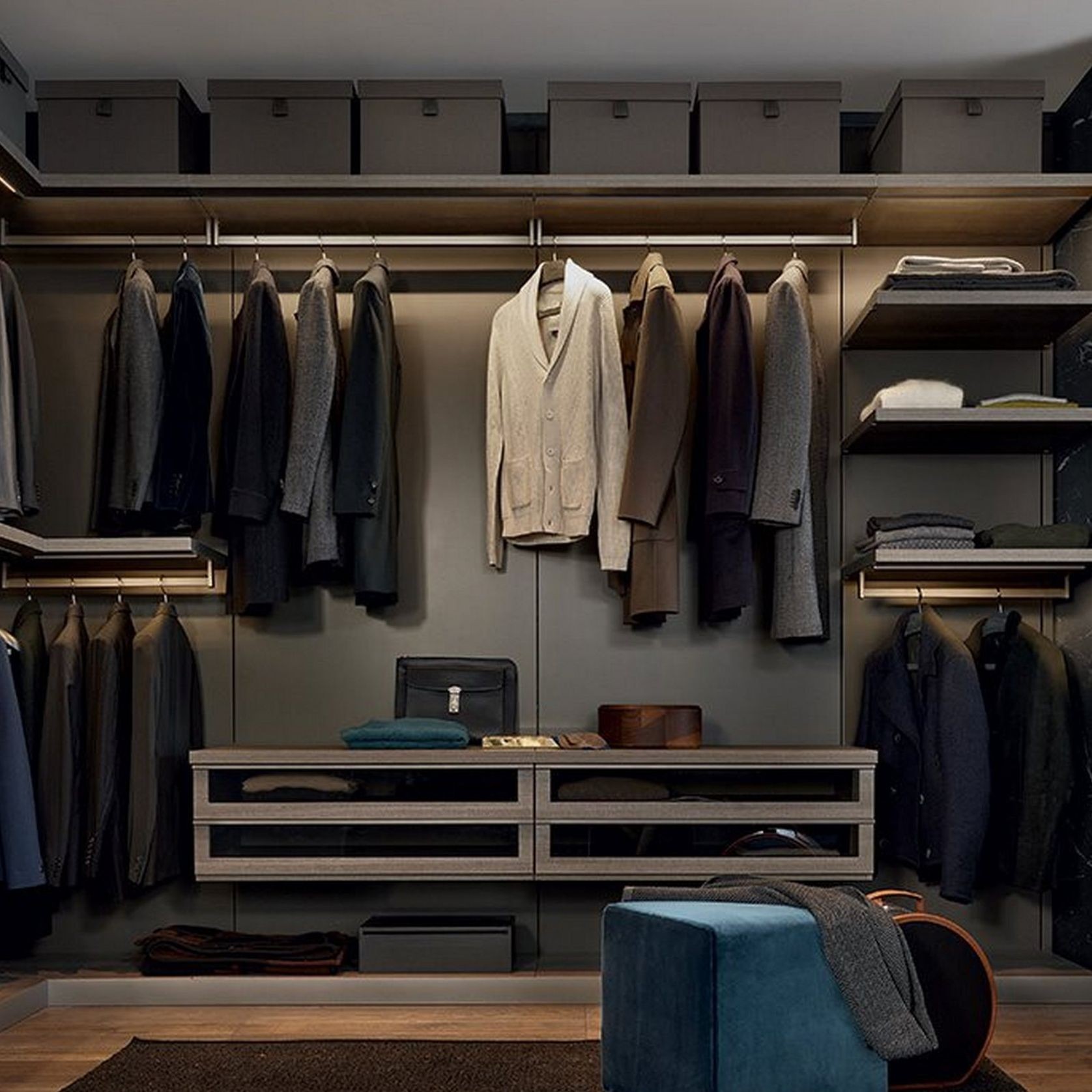 Ubik Walk-In Closet gallery detail image