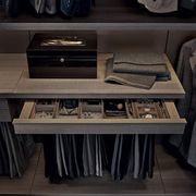 Ubik Walk-In Closet gallery detail image