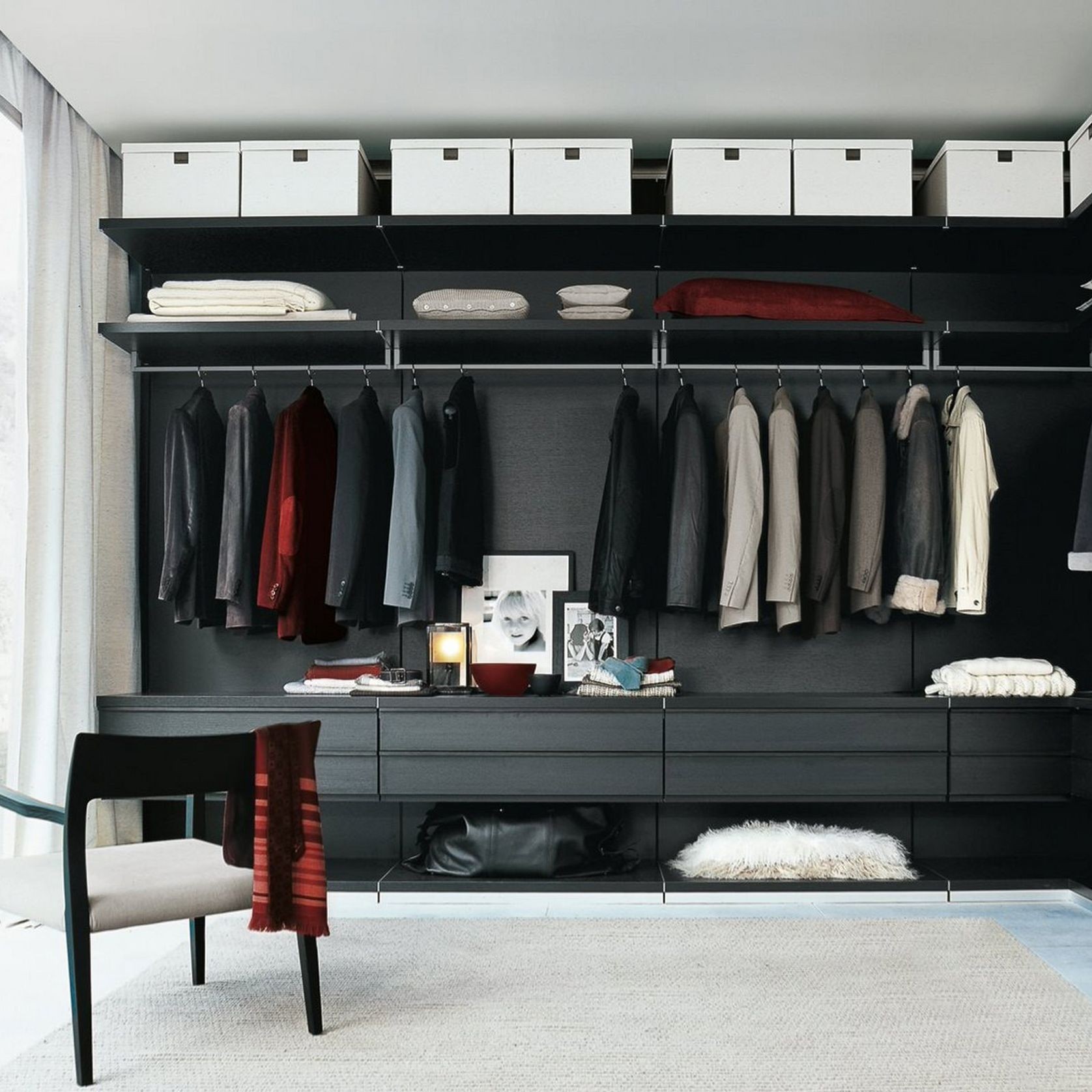 Ubik Walk-In Closet gallery detail image