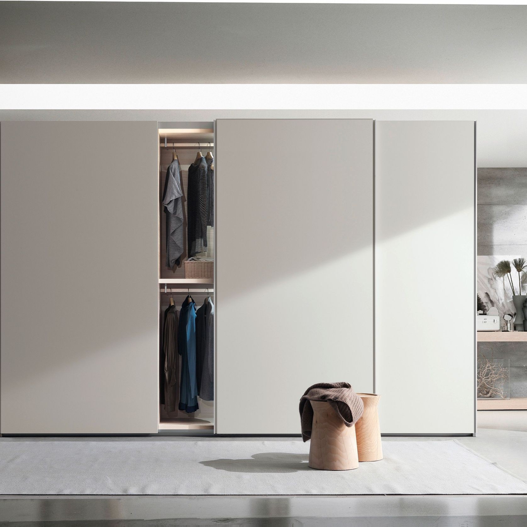 New Entry Wardrobe gallery detail image