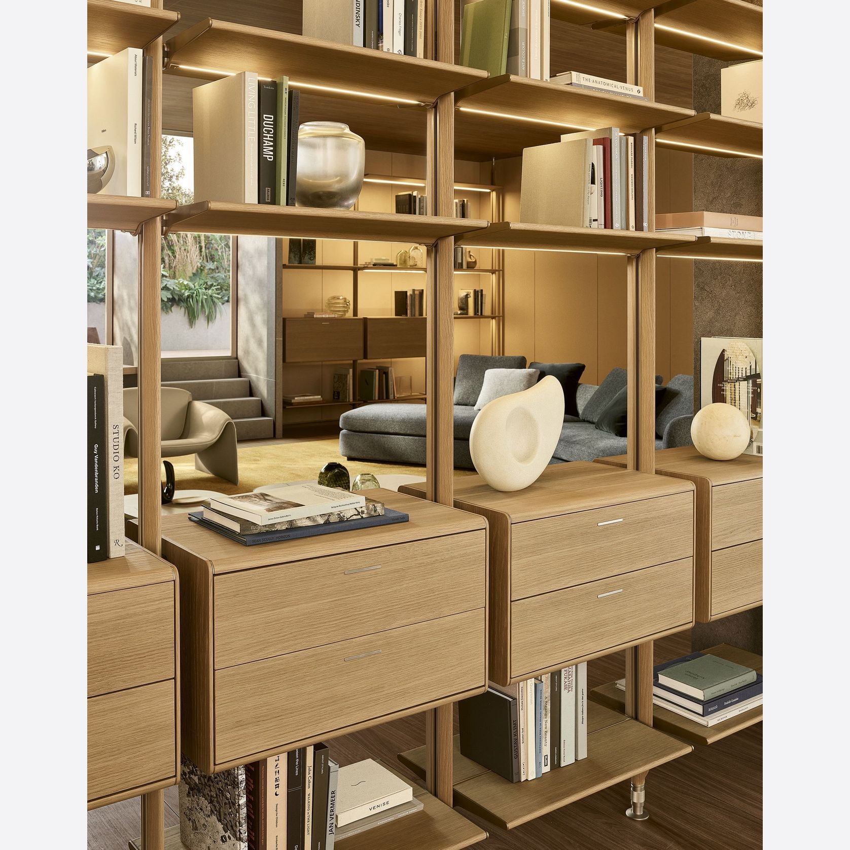 Lexington Walk-In Closet gallery detail image