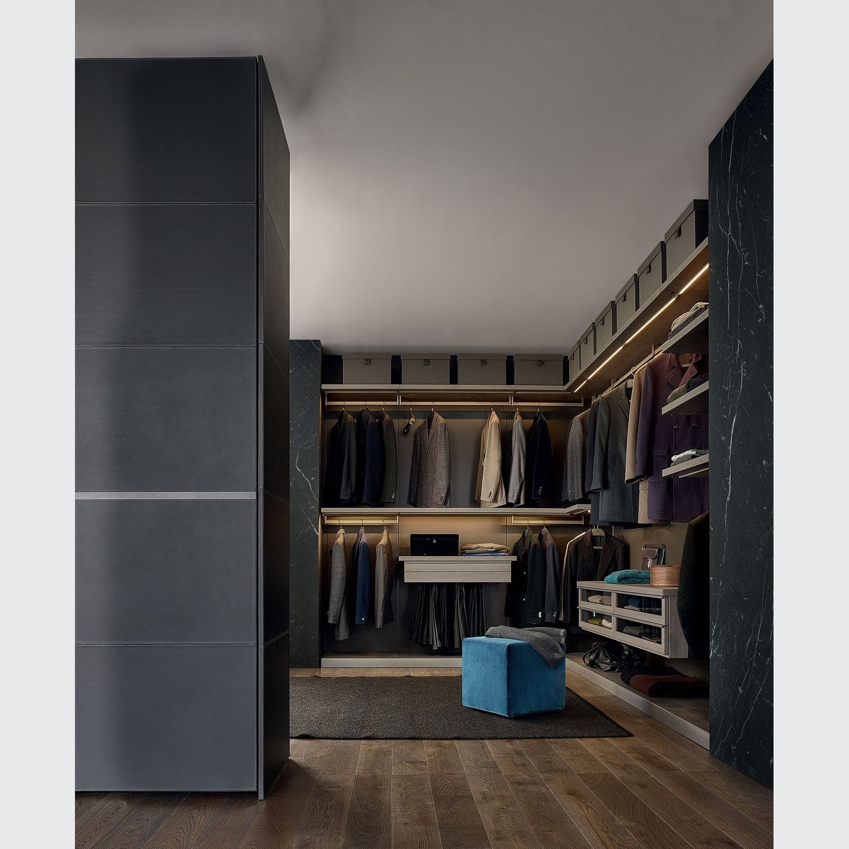 Ubik Walk-In Closet gallery detail image