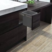 Hideaway Compact Bin 1 x 15L Bucket | Door Pull gallery detail image