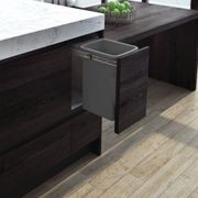 Hideaway Compact Bin 1 x 20L Bucket | Door Pull gallery detail image