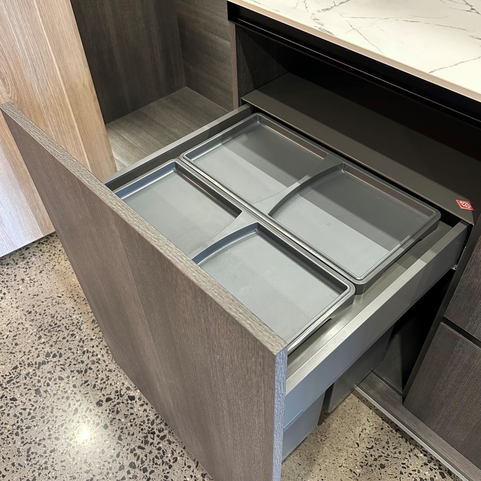 Wesco Pullboy Z waste bin for Blum MERIVOBOX gallery detail image
