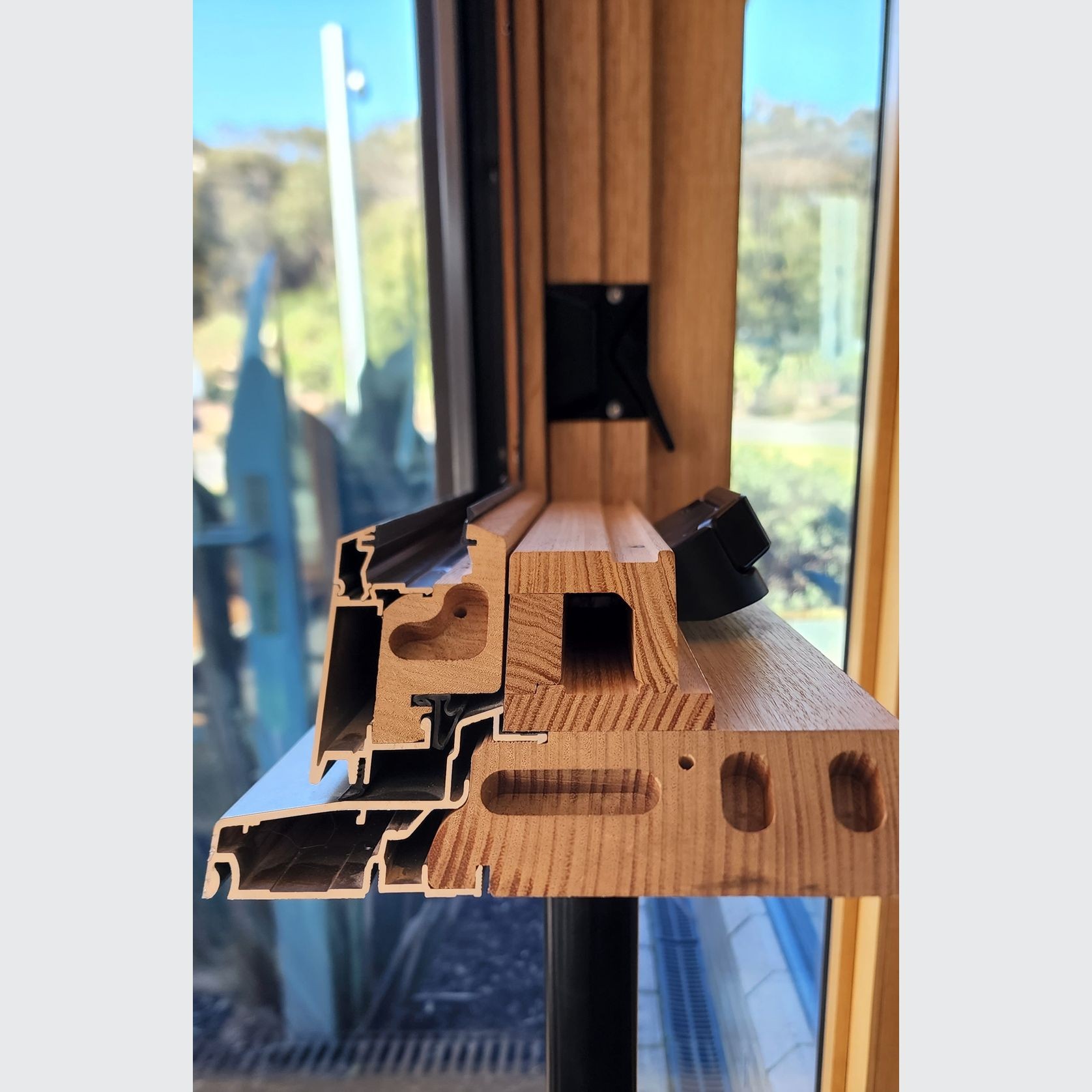 ALICLAD Frame gallery detail image