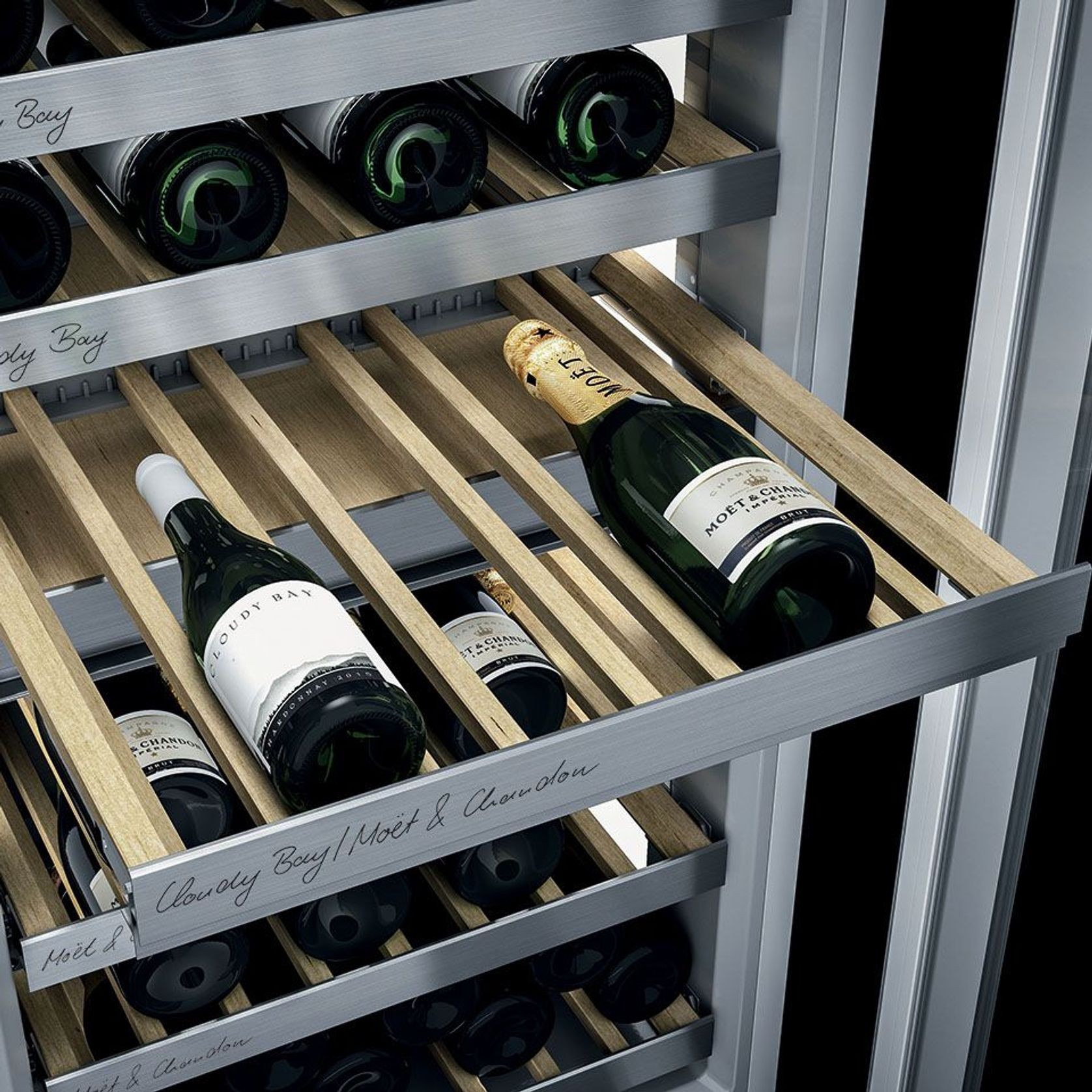 Liebherr Monolith Integrated Triple Zone Wine Cellar w.610 gallery detail image