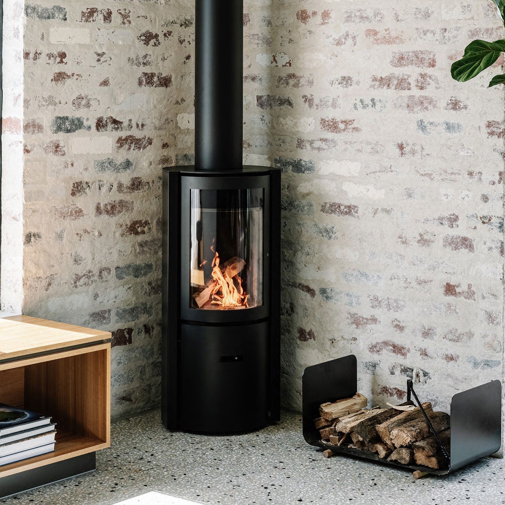 STUV 30 Compact Fireplace gallery detail image