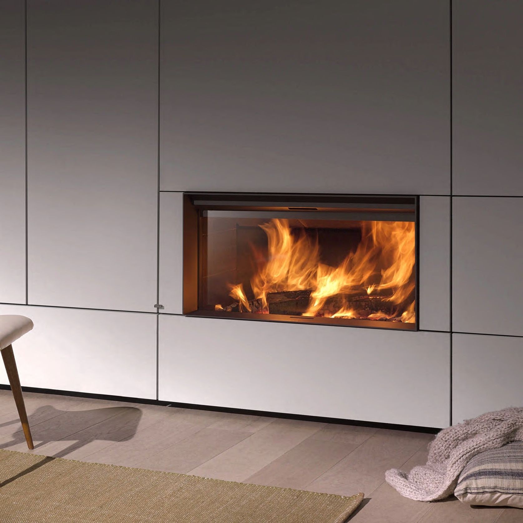 STUV 22 - 110 - Fireplace gallery detail image