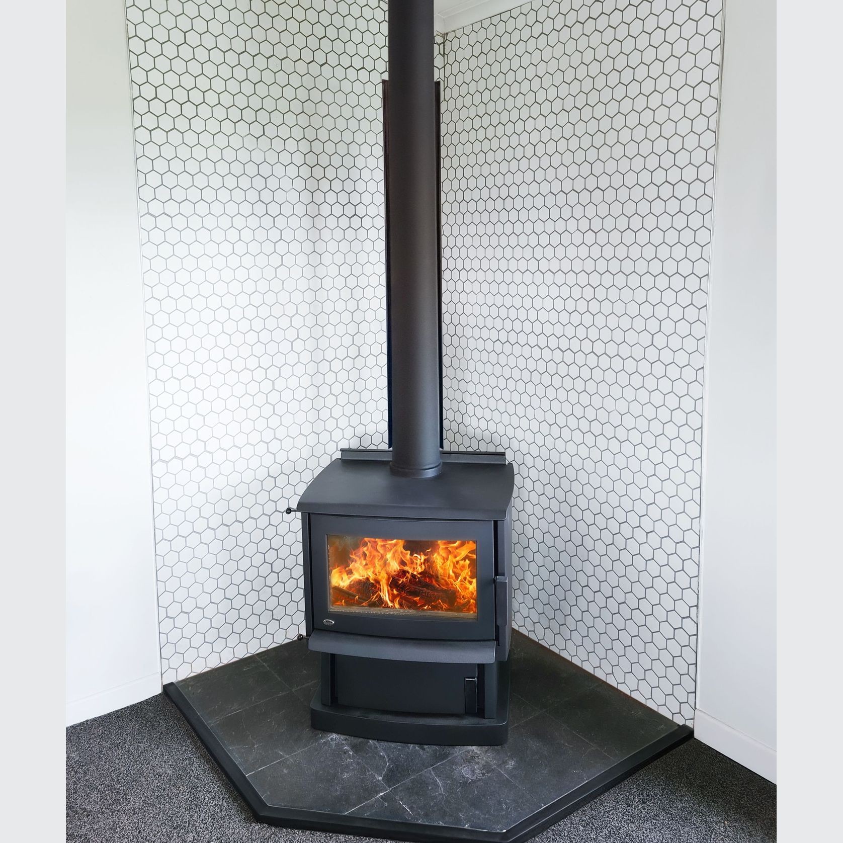 Ruby Ulta Low Emission Woodburner gallery detail image