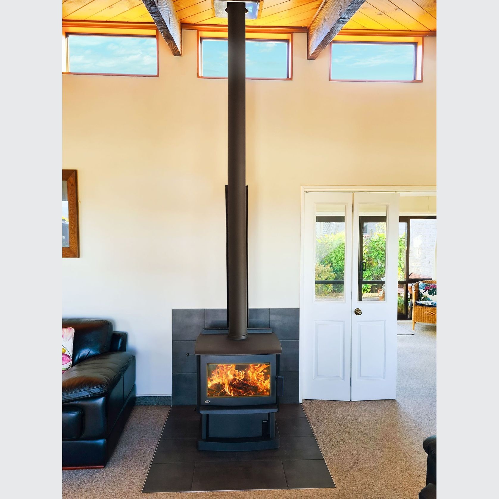 Ruby Ulta Low Emission Woodburner gallery detail image