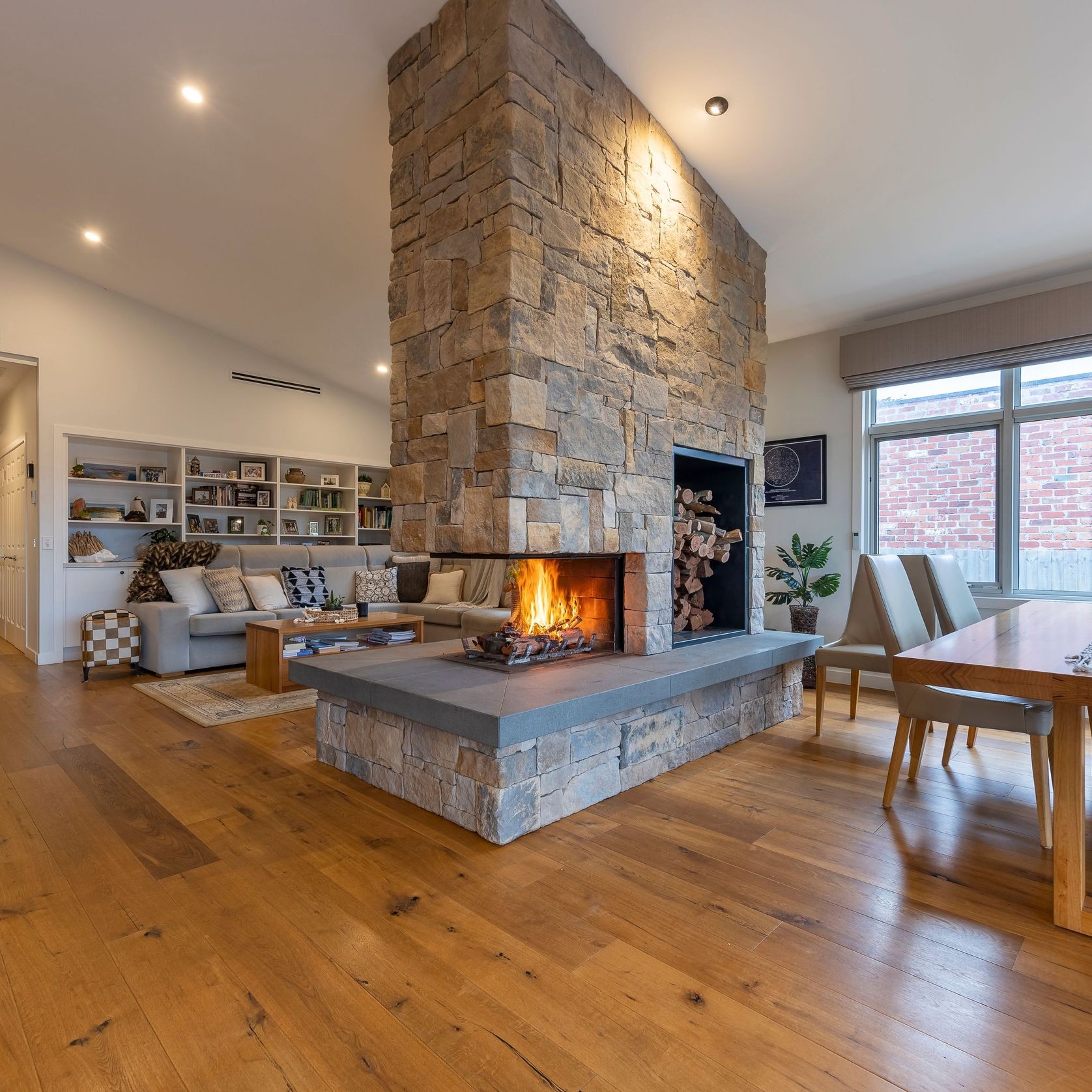 Axis EPI950 - Three Sided Wood Fireplace gallery detail image