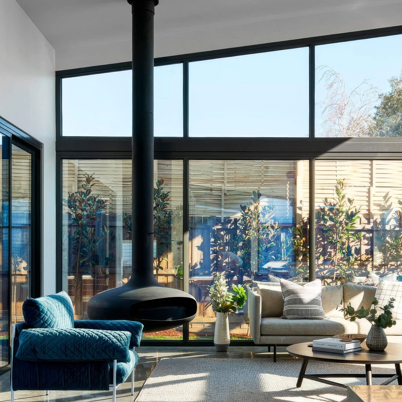 Domofocus Suspended Fireplace gallery detail image