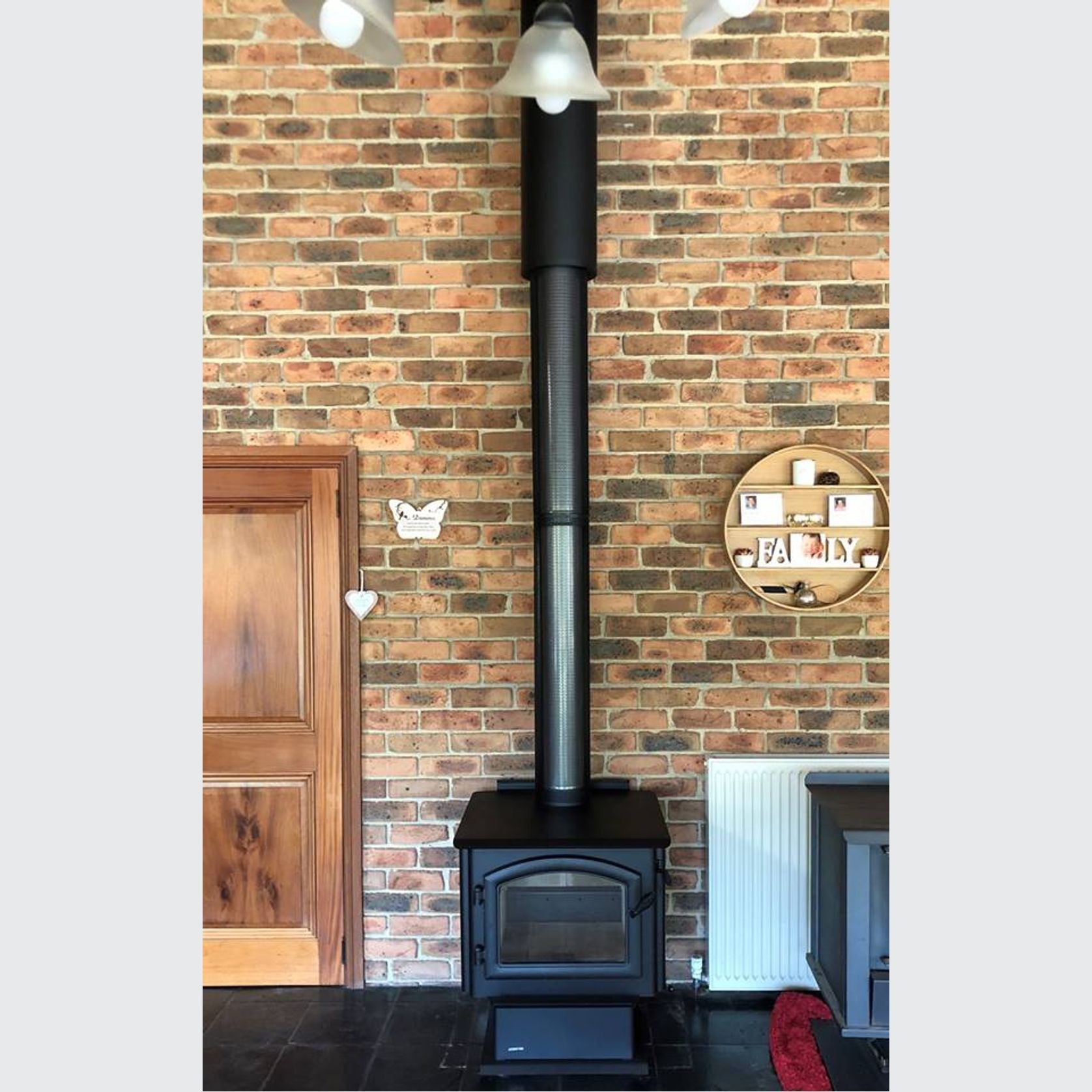 Quadrafire 4300 Millenium With a 4m Flue Kit gallery detail image