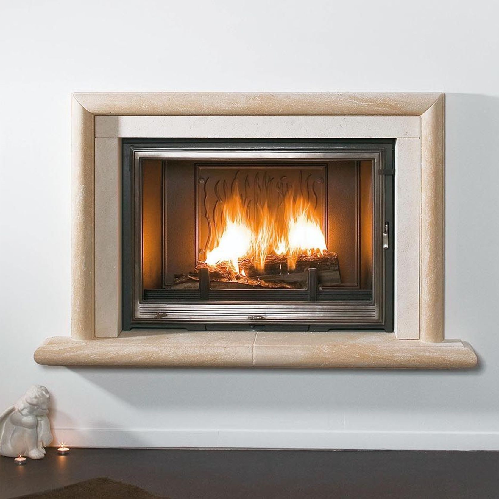 Seguin Europa 7 Cheminee Fireplace - Swing & Lift Door gallery detail image