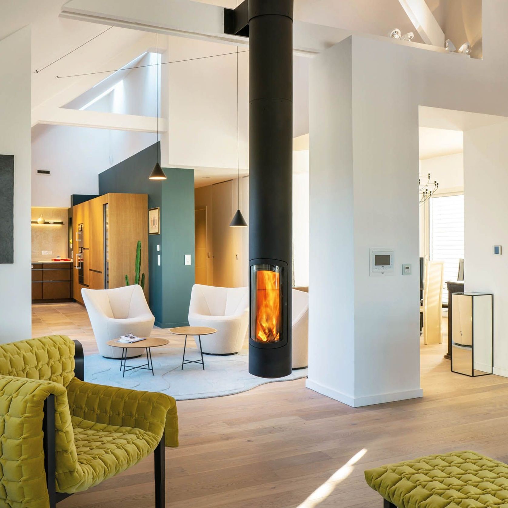 Slimfocus - Suspended Fireplace gallery detail image