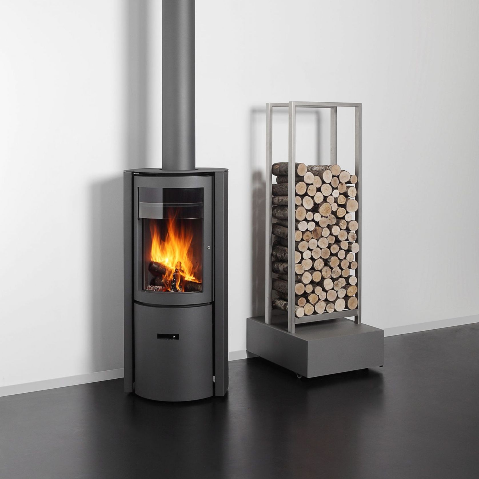 Stuv 30 Compact Low Freestanding Wood Fireplace gallery detail image