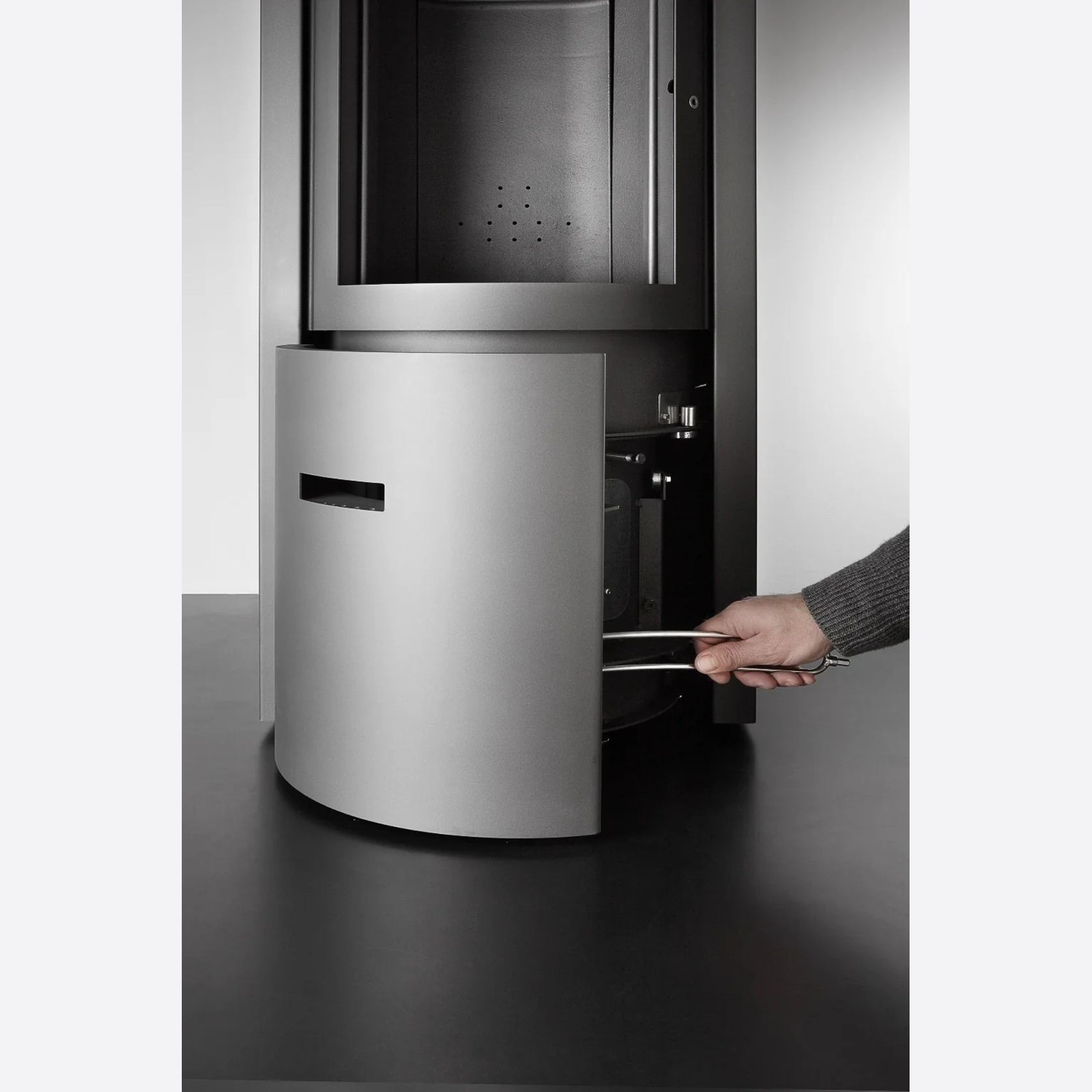 Stûv 30 Compact One Clean-Air Fireplace gallery detail image