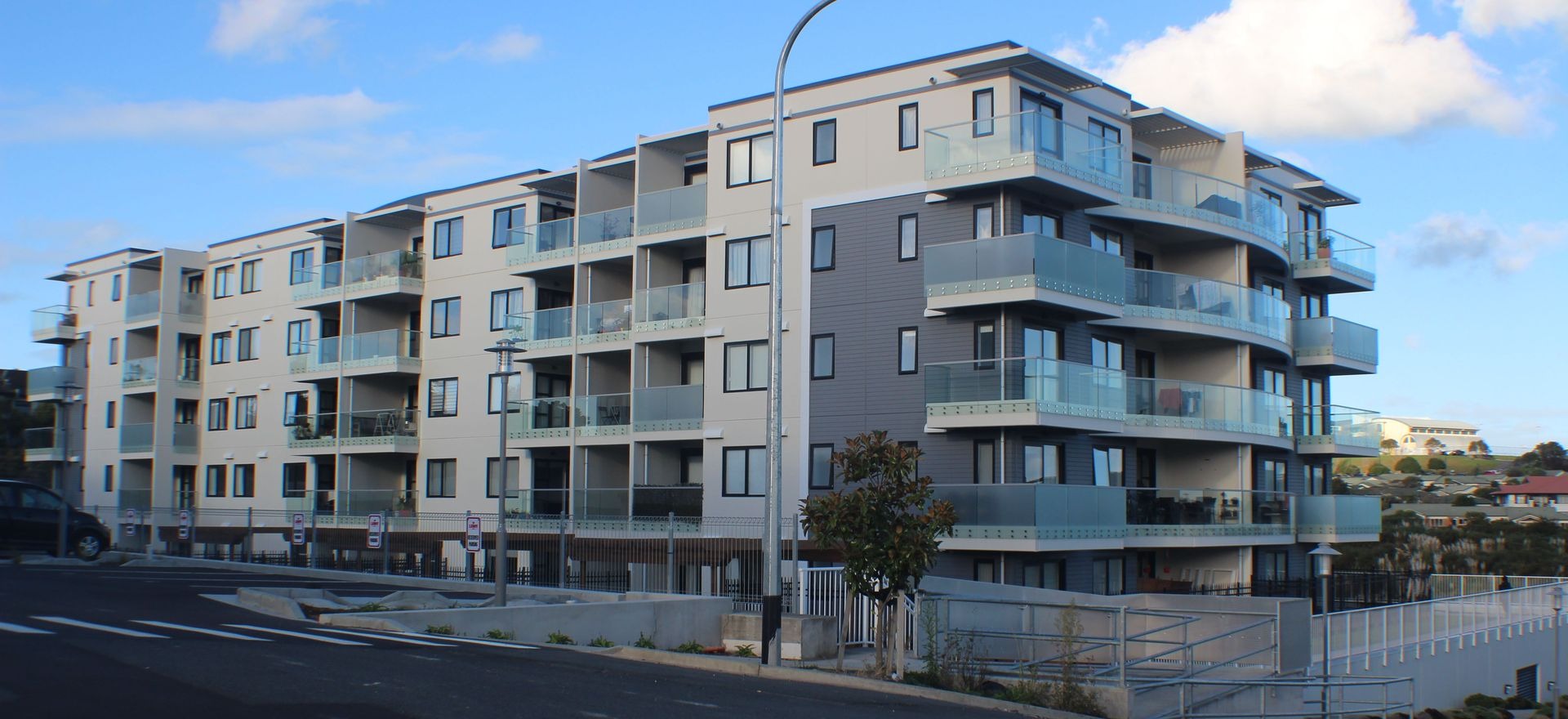 Understanding the benefits of low-carbon concrete for your project