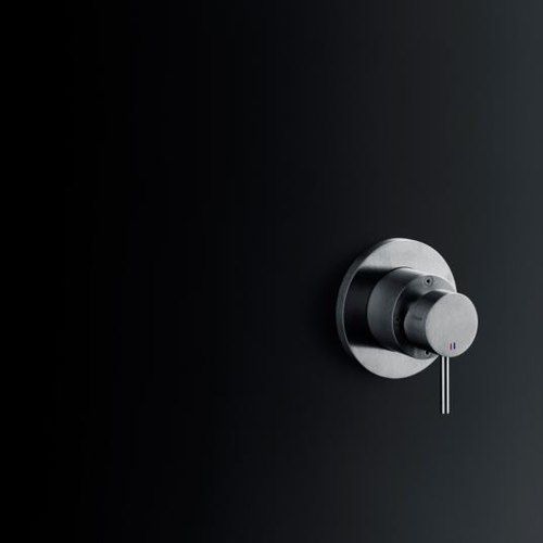 Minimal Wall-mounted Mixer Tap For Washbasin/Shower
