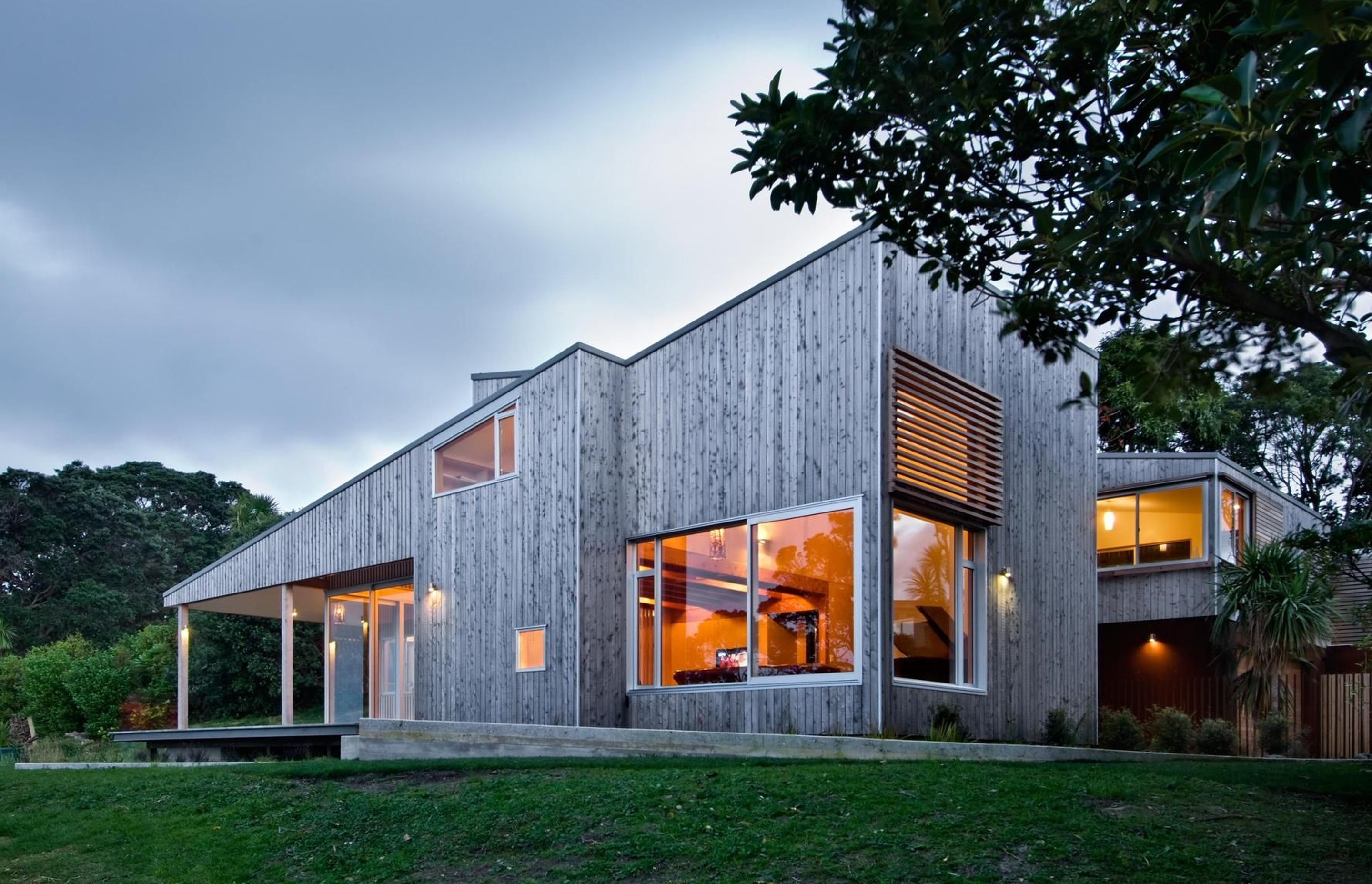 Leigh House by Tennent Brown Architects ArchiPro NZ