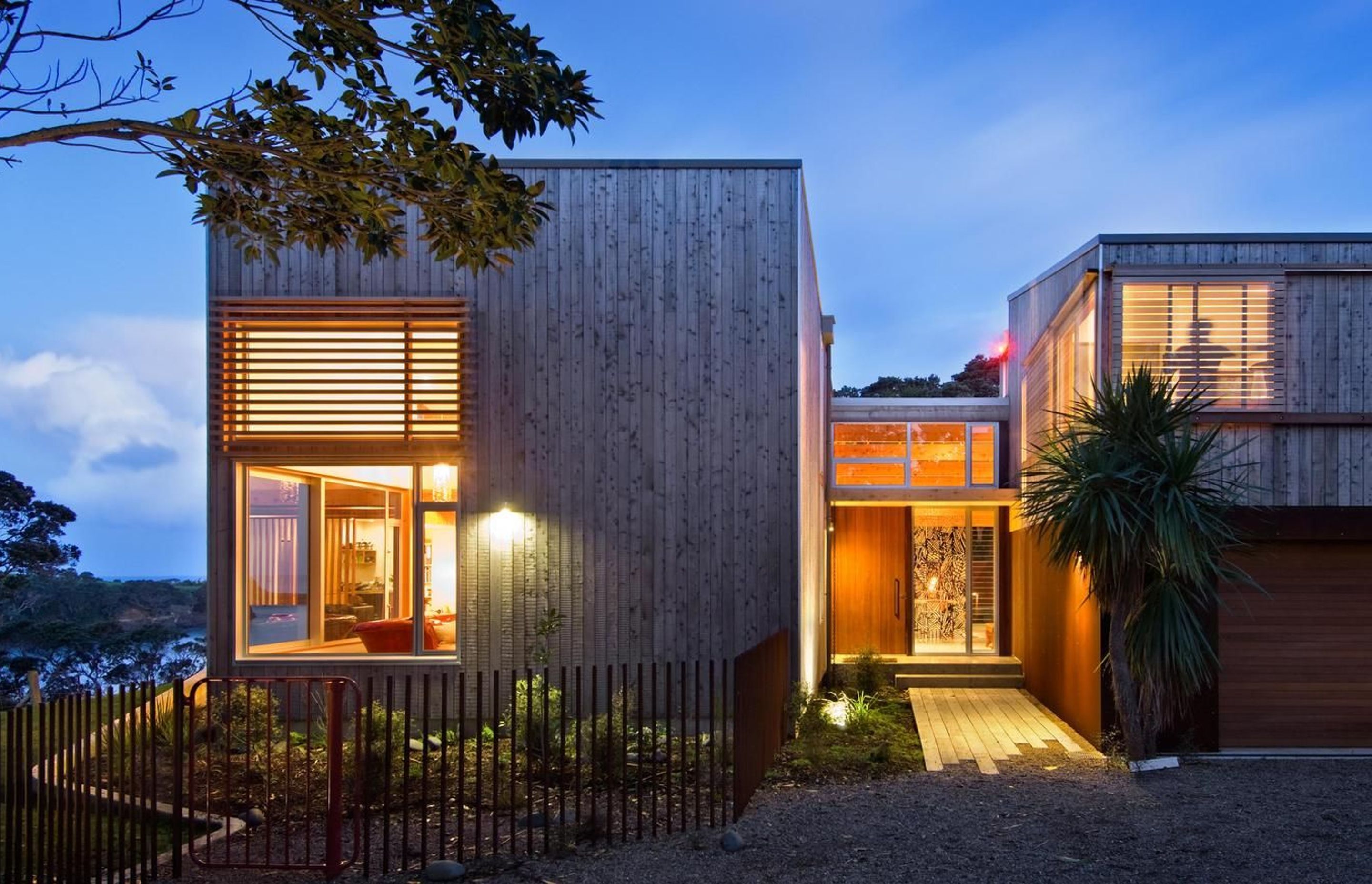 Leigh House by Tennent Brown Architects ArchiPro NZ