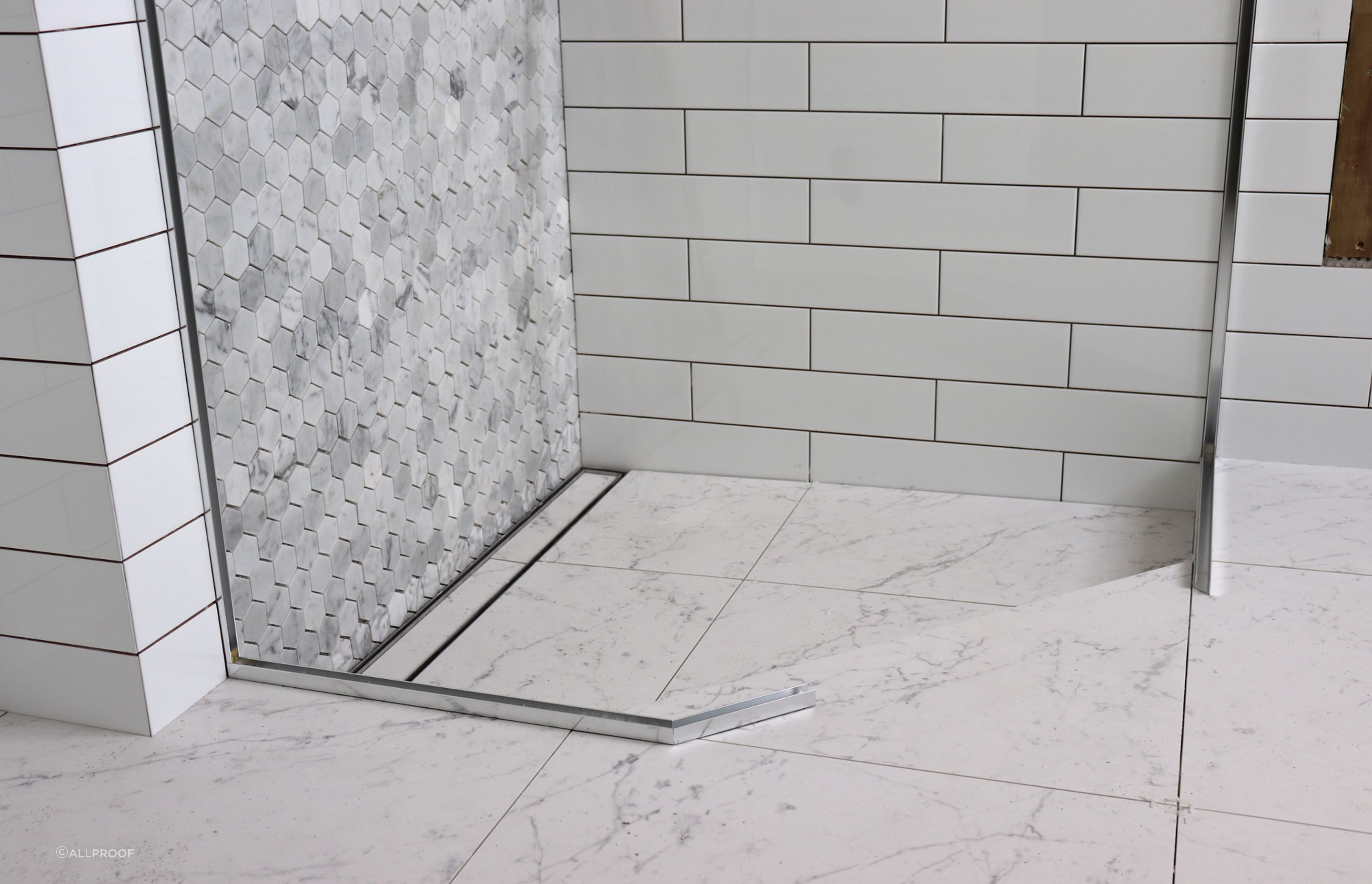 A guide to different types of shower trays for your bathroom