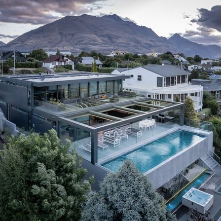 A luxury Queenstown residence layered with sensory experiences