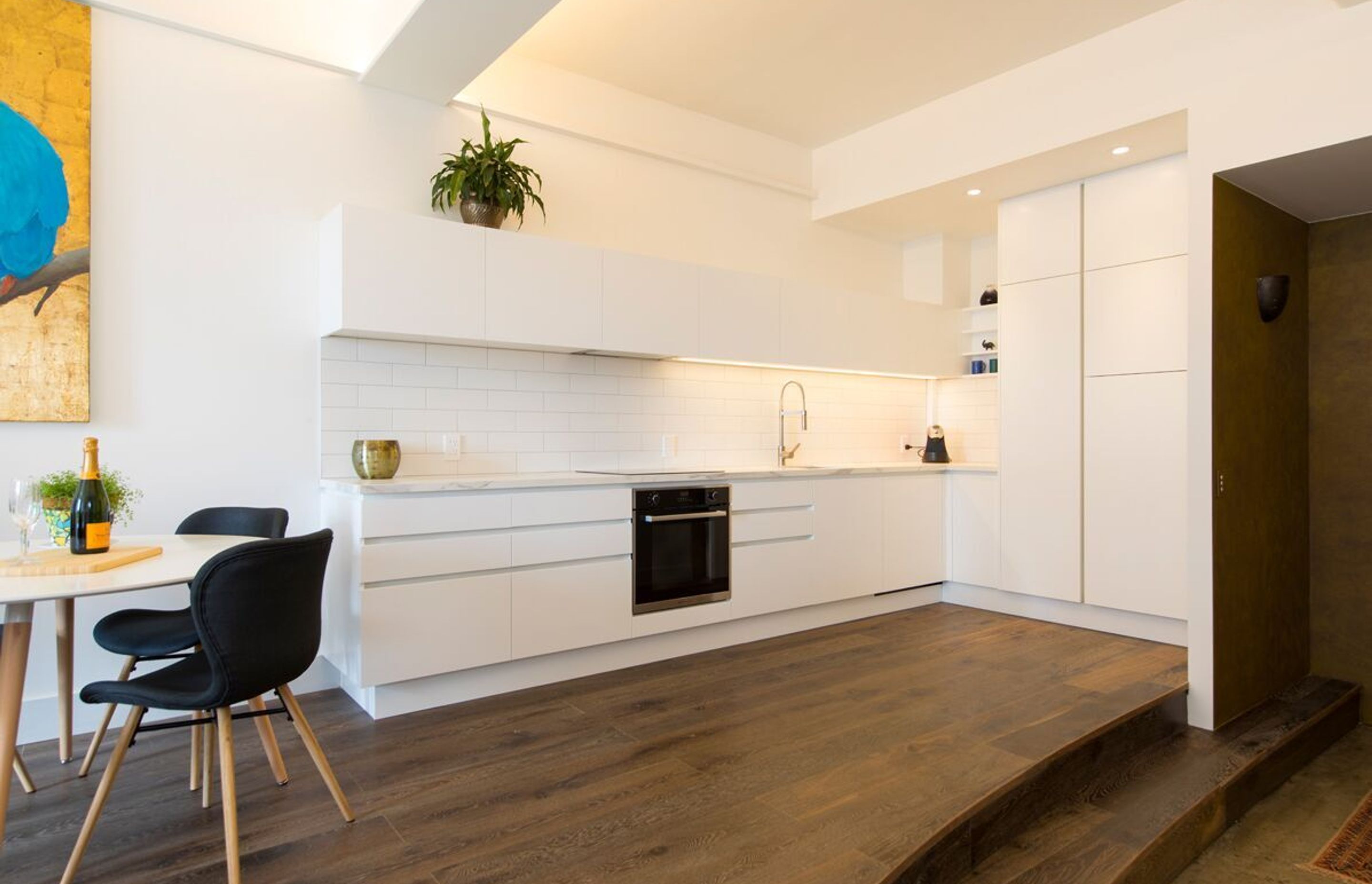 City Apartment Renovation by Christine Hall Architects | ArchiPro NZ