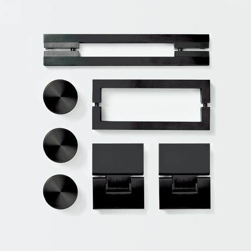 Foundry Series – Matte Black Hardware