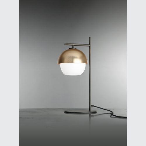 Urban Table Lamp by Venicem