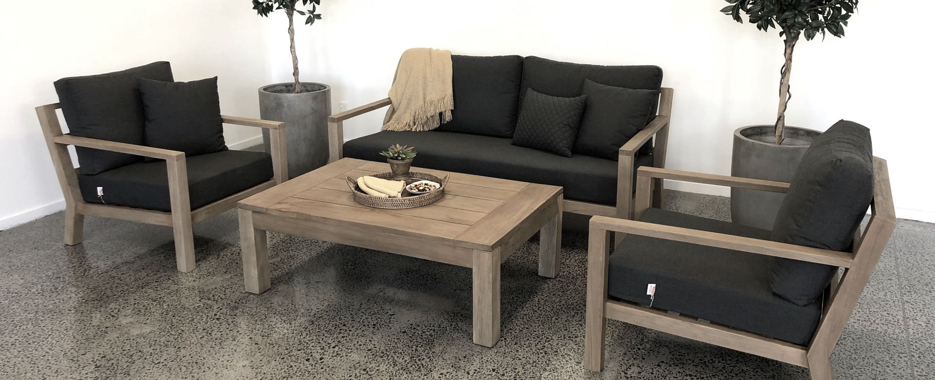 Modern Style Outdoor Furniture Banner image