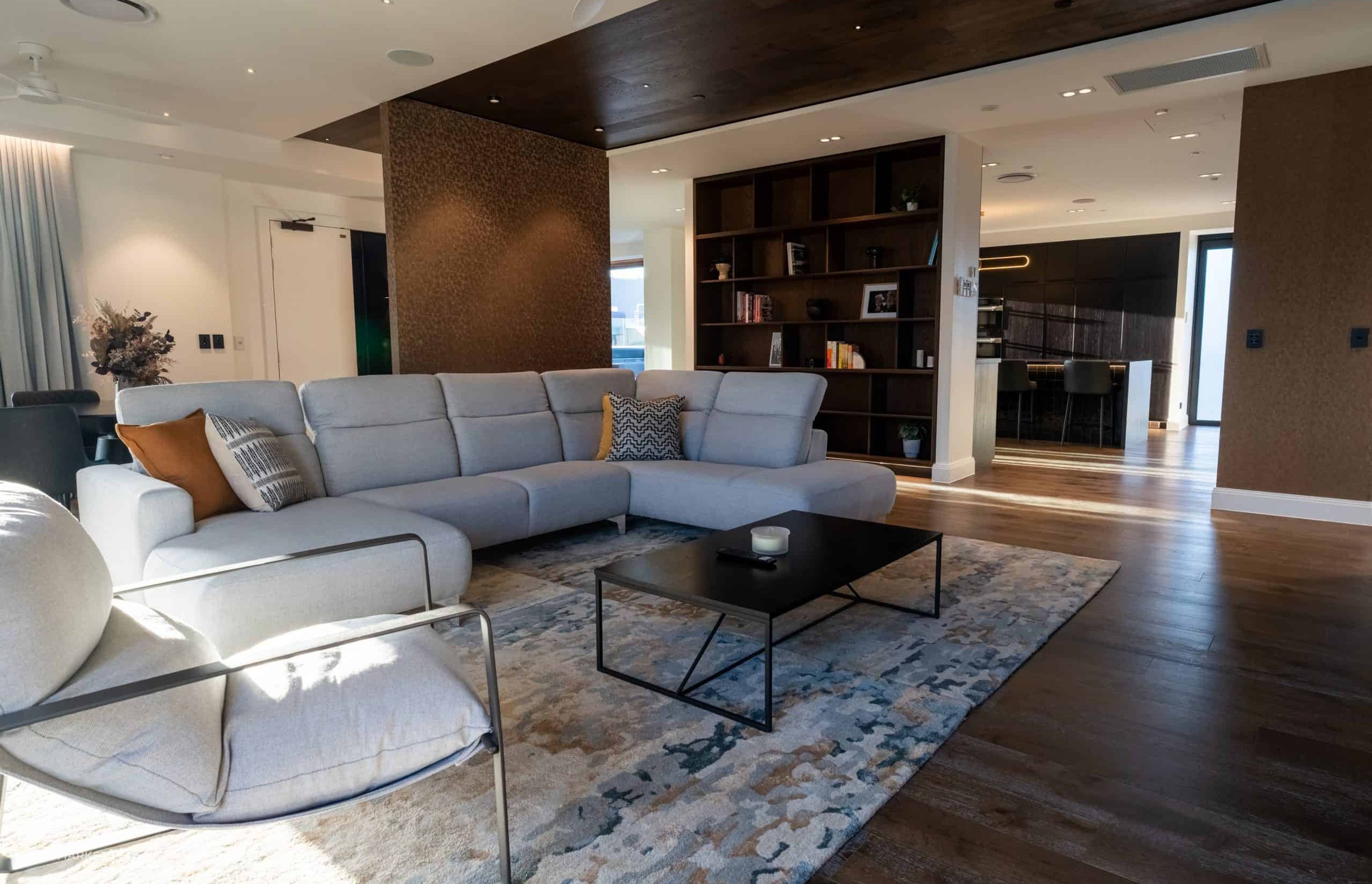 Stunning Backlit Penthouse Apartment Design image