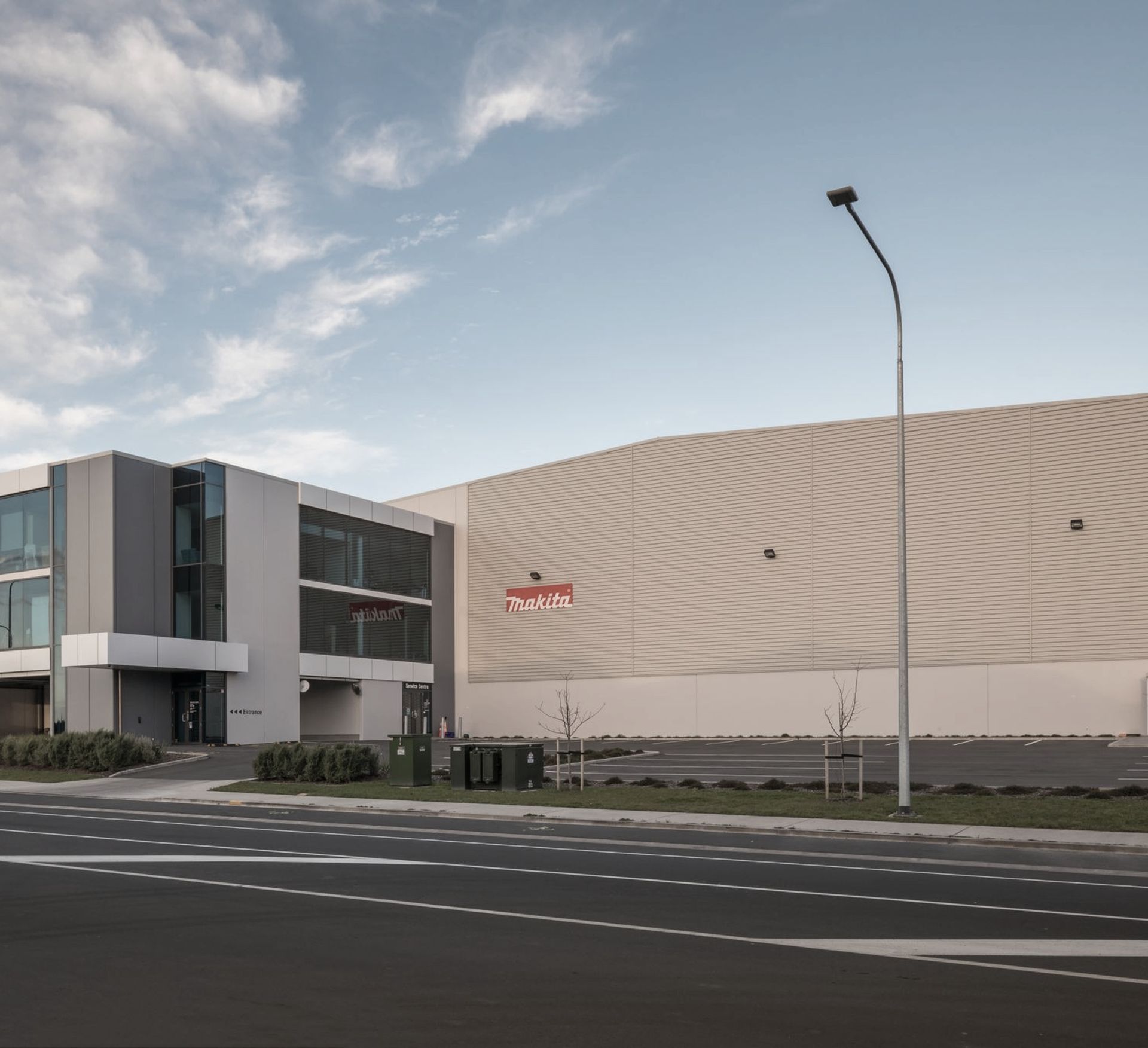 Makita Office Warehouse by Q Construction ArchiPro NZ