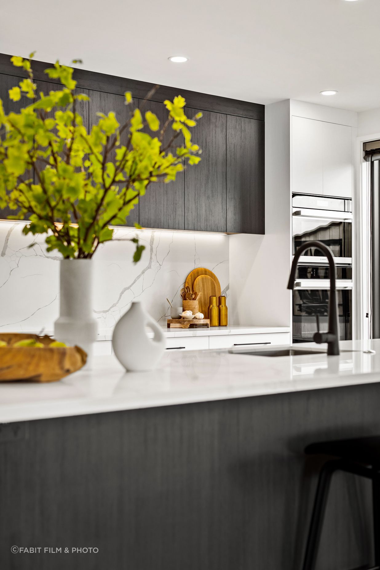 Kitchens by Perfect Lines