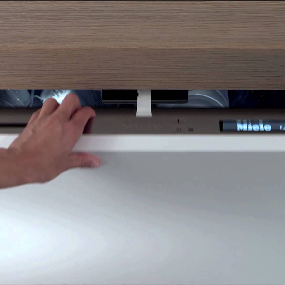 Miele dishwasher knock to open discount