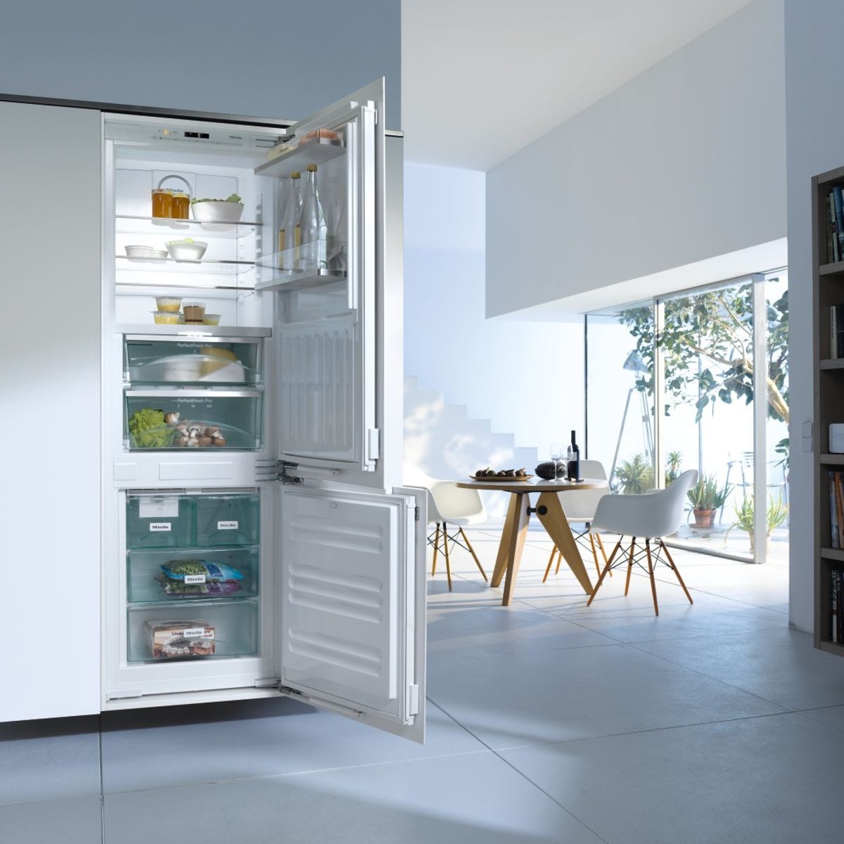 Built in fridge freezer with ice dispenser deals