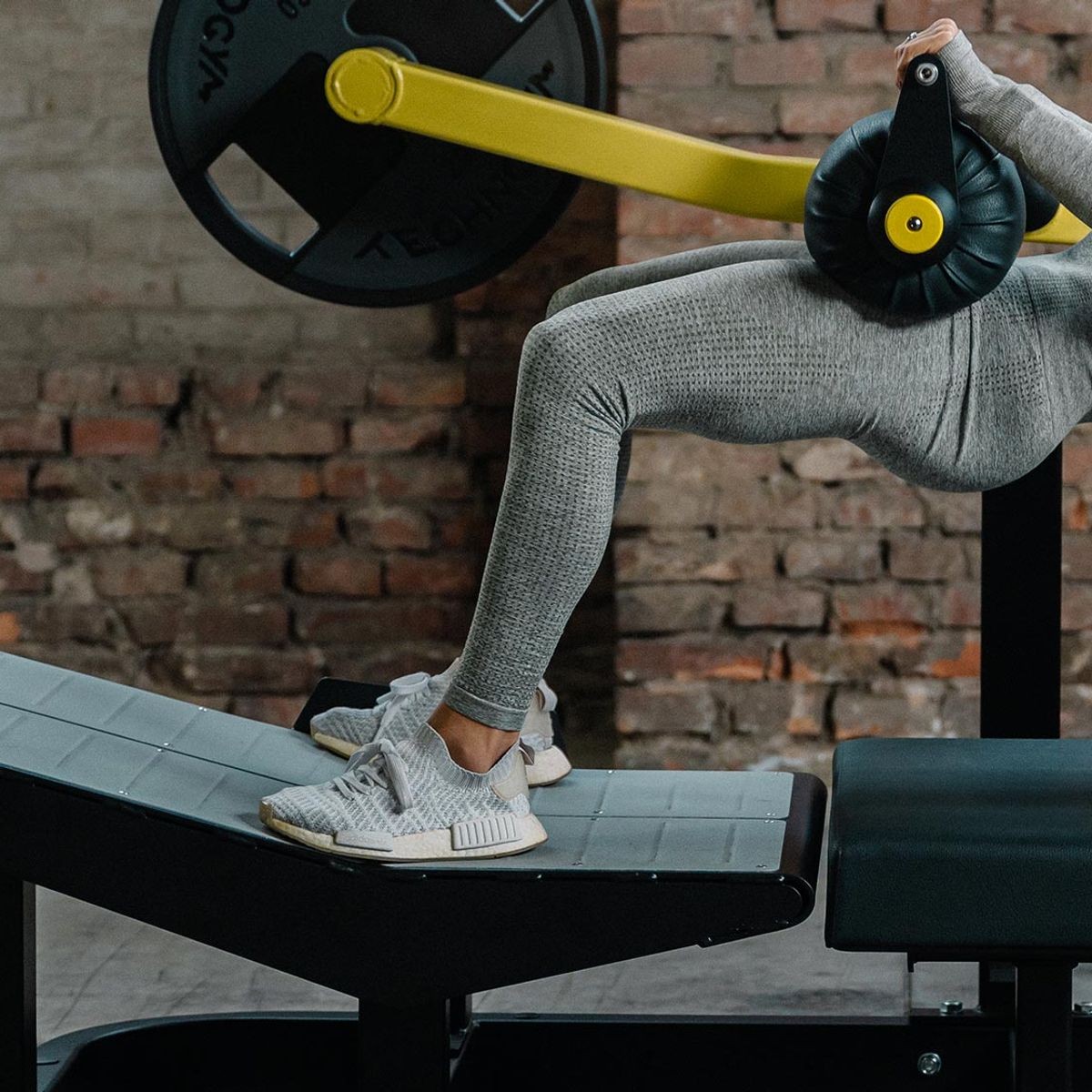 Technogym hip thrust machine shop