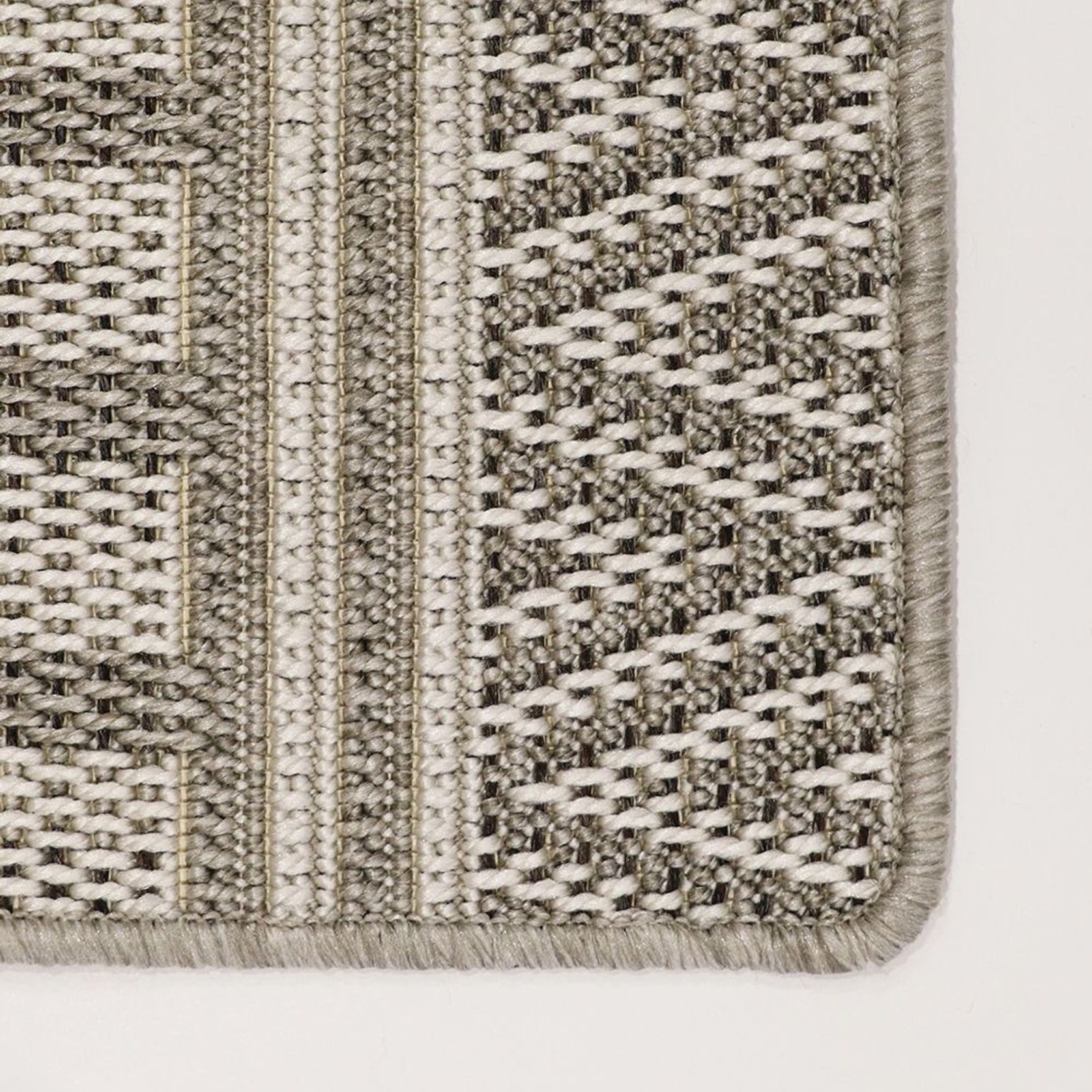 Baya Peru Outdoor Rug - Stone gallery detail image