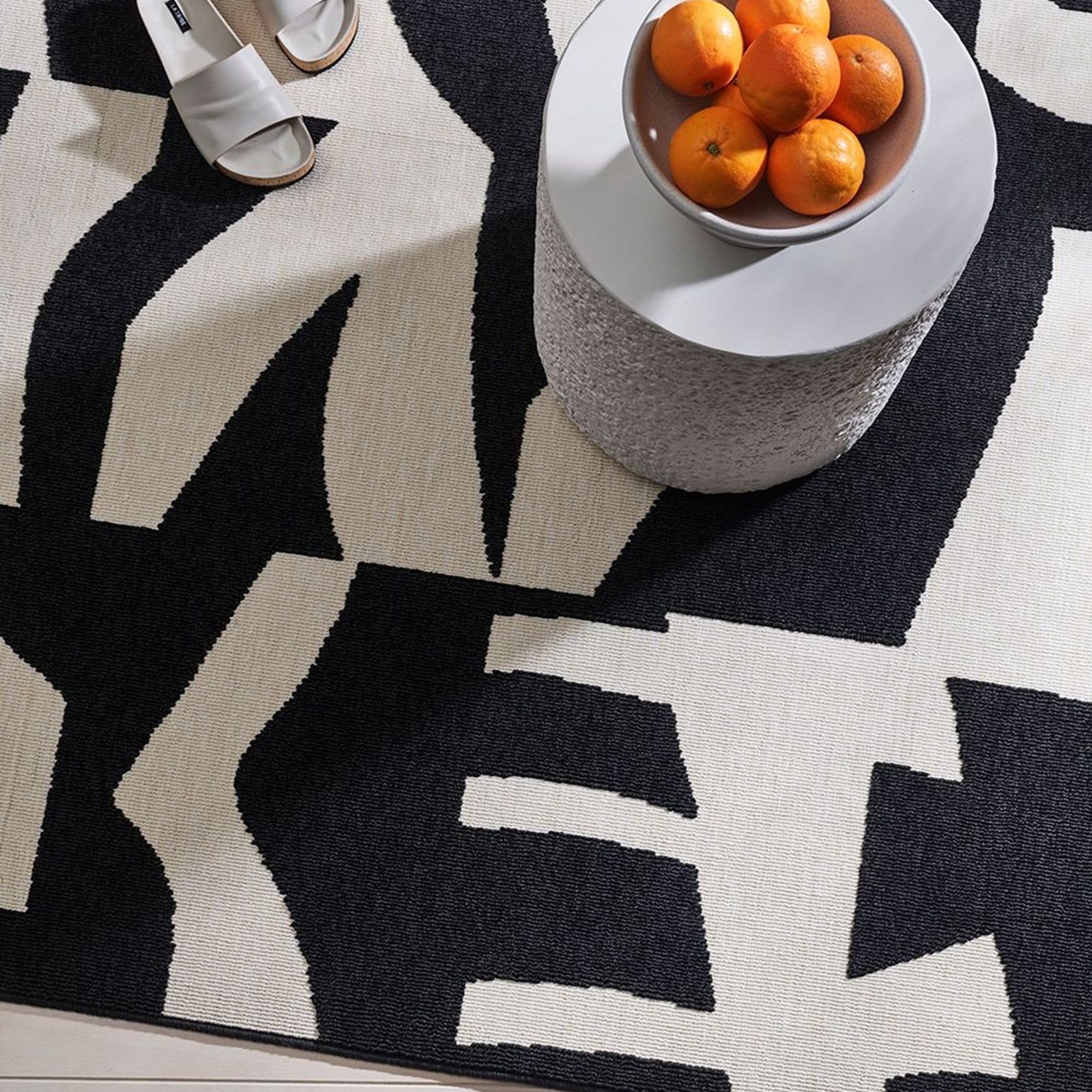 Baya Copacabana In-Outdoor Rug | Colour Black/Ecru gallery detail image