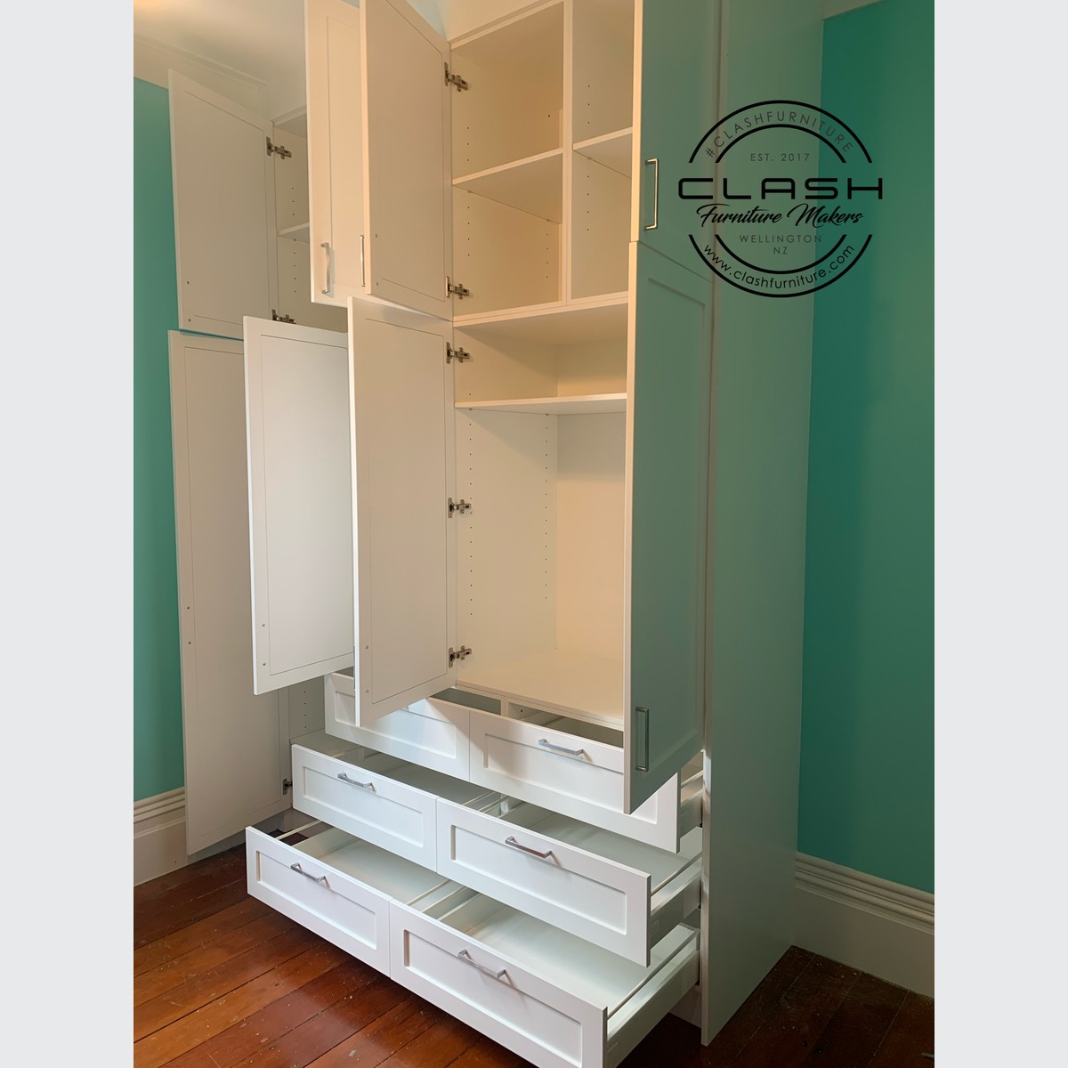 Harn Ritma Soft Close Drawer Style Pantry System