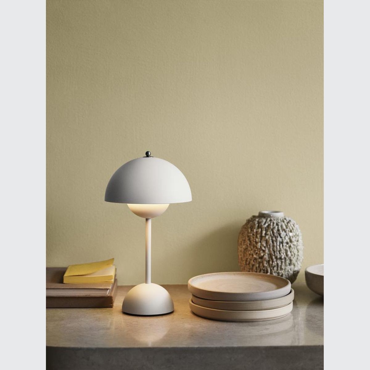 Flowerpot table sale lamp
