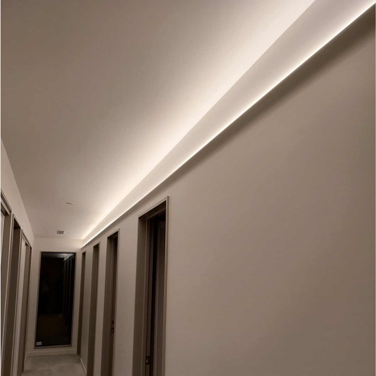 Led discount pelmet lighting