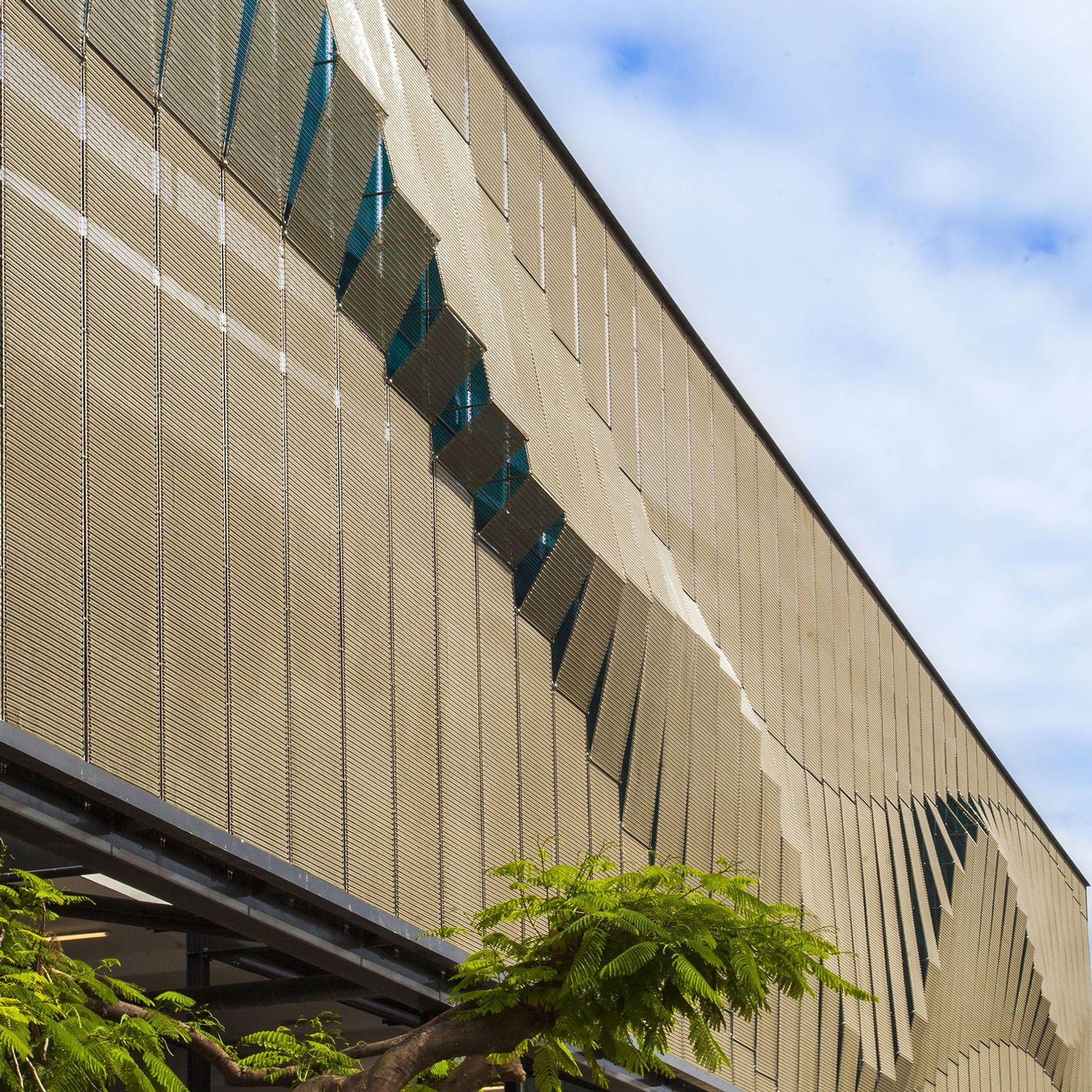 Kaynemaile® Parking Garage Screens gallery detail image