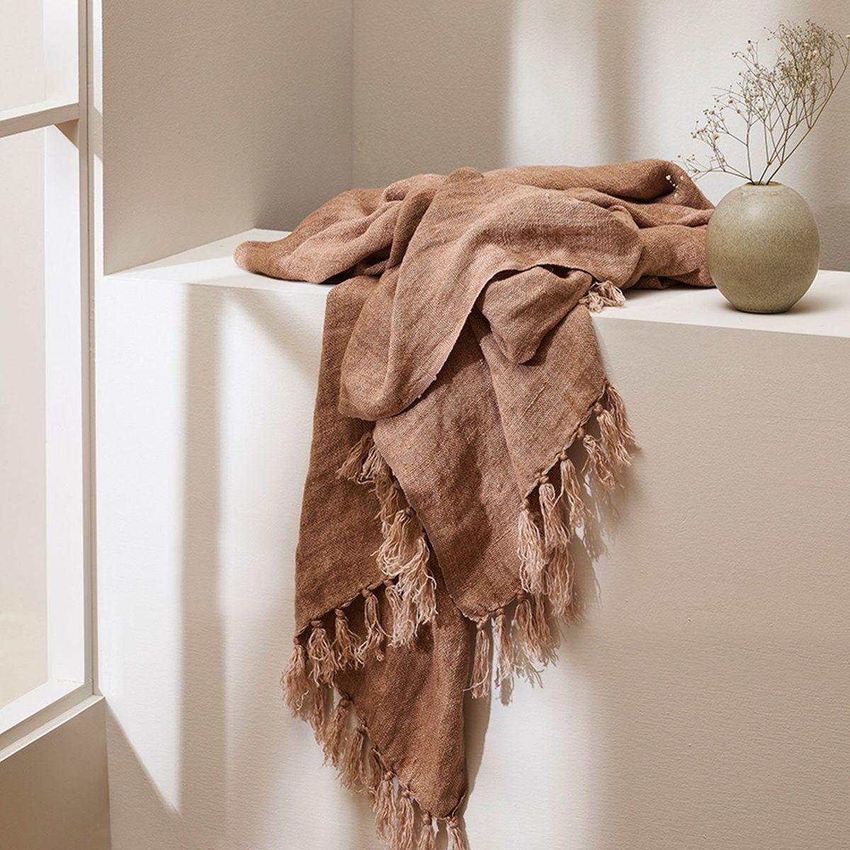 Linen throws deals